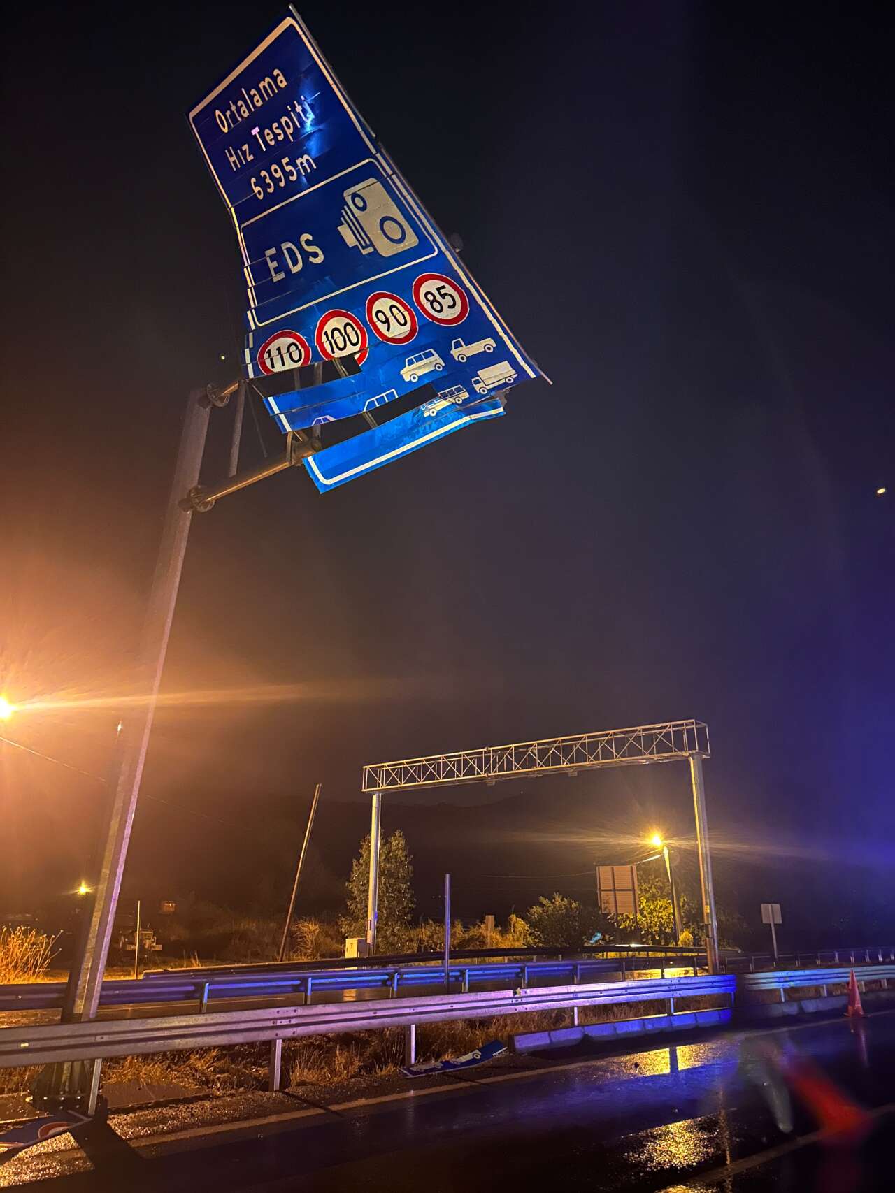 Muğla'da EDS Sistemi Devrildi, Ekiplere Sisteme Zarar Veren Aracı Bulmak İçin Seferber Oldu 5